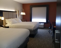  - Holiday Inn Express & Suites Okeechobee