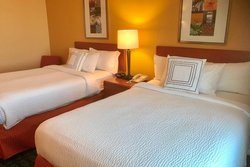 - Fairfield Inn & Suites by Marriott Sacramento Airport - I-80, Exit 85