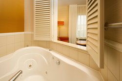  - Fairfield Inn & Suites by Marriott Germantown - I-270, Exit 15