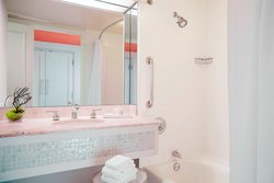  - Renaissance Concourse Hotel Atlanta - I-85, Exit 73