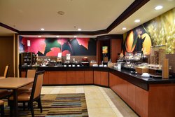  - Fairfield Inn & Suites by Marriott Bradley Airport Windsor Locks