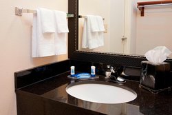  - Fairfield Inn & Suites by Marriott Bloomington
