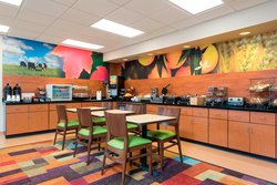  - Fairfield Inn & Suites by Marriott Bloomington