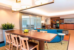  - Fairfield Inn & Suites by Marriott Bloomington