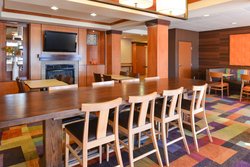  - Fairfield Inn & Suites by Marriott Bloomington - I-55 & I-74, Exit 160