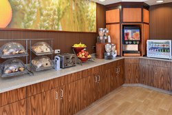  - Fairfield Inn & Suites by Marriott Bloomington - I-55 & I-74, Exit 160