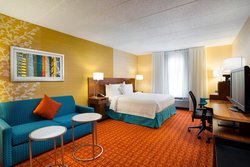  - Fairfield Inn & Suites by Marriott Midway Bedford Park