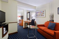  - Fairfield Inn & Suites by Marriott Arrowood Charlotte - I-77, Exit 3