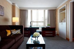  - Renaissance Hotel Downtown Columbus - I-71, Exit 108