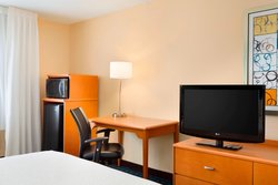  - Fairfield Inn & Suites by Marriott University Drive Fort Worth - I-30, Exit 12A