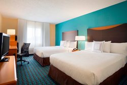  - Fairfield Inn & Suites by Marriott University Drive Fort Worth - I-30, Exit 12A