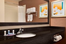  - Fairfield Inn & Suites by Marriott University Drive Fort Worth - I-30, Exit 12A