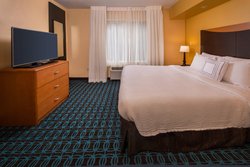  - Fairfield Inn & Suites by Marriott Chantilly