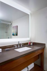  - Marriott Houston Bush Airport Hotel