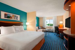  - Fairfield Inn & Suites by Marriott West Lansing - I-69 & I-96, Exit 93