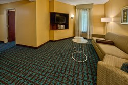  - Fairfield Inn & Suites by Marriott Russellville - I-40, Exit 81