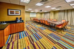  - Fairfield Inn & Suites by Marriott Russellville - I-40, Exit 81