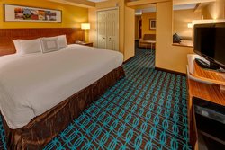  - Fairfield Inn & Suites by Marriott Universal Studios Orlando - I-4, Exit 75B