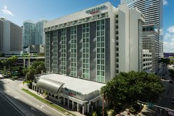  - Courtyard by Marriott Hotel Downtown Miami - I-95, Exit 2A & 2C