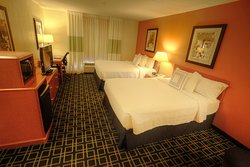  - Fairfield Inn & Suites by Marriott Mt Vernon - I-57 & I-64, Exit 95