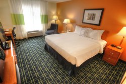  - Fairfield Inn & Suites by Marriott Mt Vernon - I-57 & I-64, Exit 95