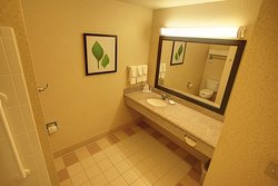  - Fairfield Inn & Suites by Marriott Mt Vernon - I-57 & I-64, Exit 95