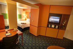  - Fairfield Inn & Suites by Marriott Mt Vernon - I-57 & I-64, Exit 95