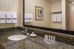  - Fairfield Inn & Suites by Marriott North Harbor Portland - I-5, Exit 307