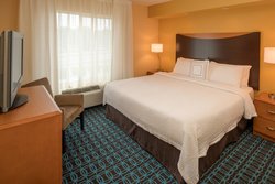  - Fairfield Inn & Suites by Marriott North Harbor Portland - I-5, Exit 307