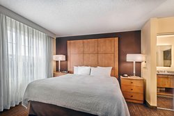  - Residence Inn by Marriott Bishop's Gate Mt Laurel - I-295, Exit 40