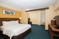  - Fairfield Inn & Suites by Marriott Middleboro - I-495, Exit 15