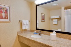  - Fairfield Inn & Suites by Marriott South Hill - I-85, Exit 12