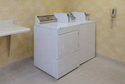  - Fairfield Inn & Suites by Marriott North Roanoke - I-81, Exit 146