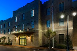  - Residence Inn by Marriott Downtown Savannah - I-16, Exit 167