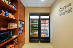  - Fairfield Inn & Suites by Marriott Downtown Louisville - I-65, Exit 136C