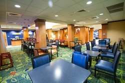  - Fairfield Inn & Suites by Marriott Santa Maria
