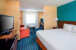  - Fairfield Inn & Suites by Marriott Peru - I-80, Exit 75