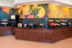  - Fairfield Inn & Suites by Marriott Peru - I-80, Exit 75