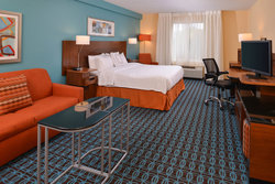  - Fairfield Inn & Suites by Marriott St Charles - I-70, Exit 229A