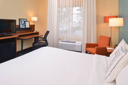  - Fairfield Inn & Suites by Marriott St Charles - I-70, Exit 229A