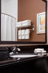  - Fairfield Inn & Suites by Marriott Quincy
