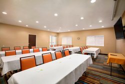  - Fairfield Inn & Suites by Marriott Quincy