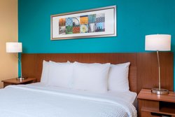  - Fairfield Inn & Suites by Marriott Victoria