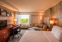  - Courtyard by Marriott Hotel Chevy Chase