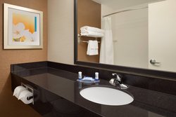  - Fairfield Inn & Suites by Marriott Poland - I-680, Exit 11