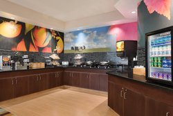  - Fairfield Inn & Suites by Marriott Poland - I-680, Exit 11