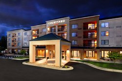  - Courtyard by Marriott Beckley - I-64 & I-77, Exit 44