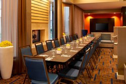  - Courtyard by Marriott South Arlington Heights - I-90, Exit 70