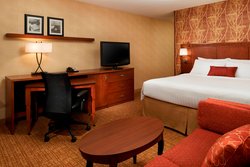  - Courtyard by Marriott South Arlington Heights - I-90, Exit 70