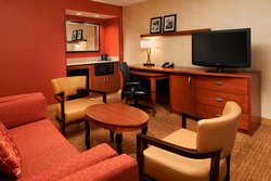 - Courtyard by Marriott South Arlington Heights - I-90, Exit 70